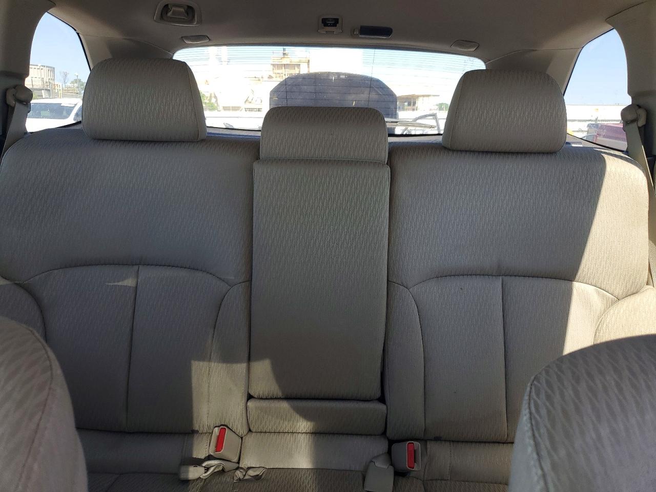 Subaru Outback 2.5i Premium