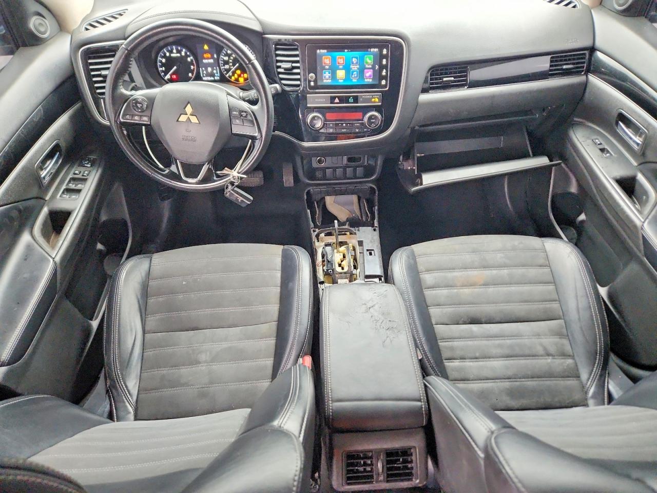 Mitsubishi Outlander Se