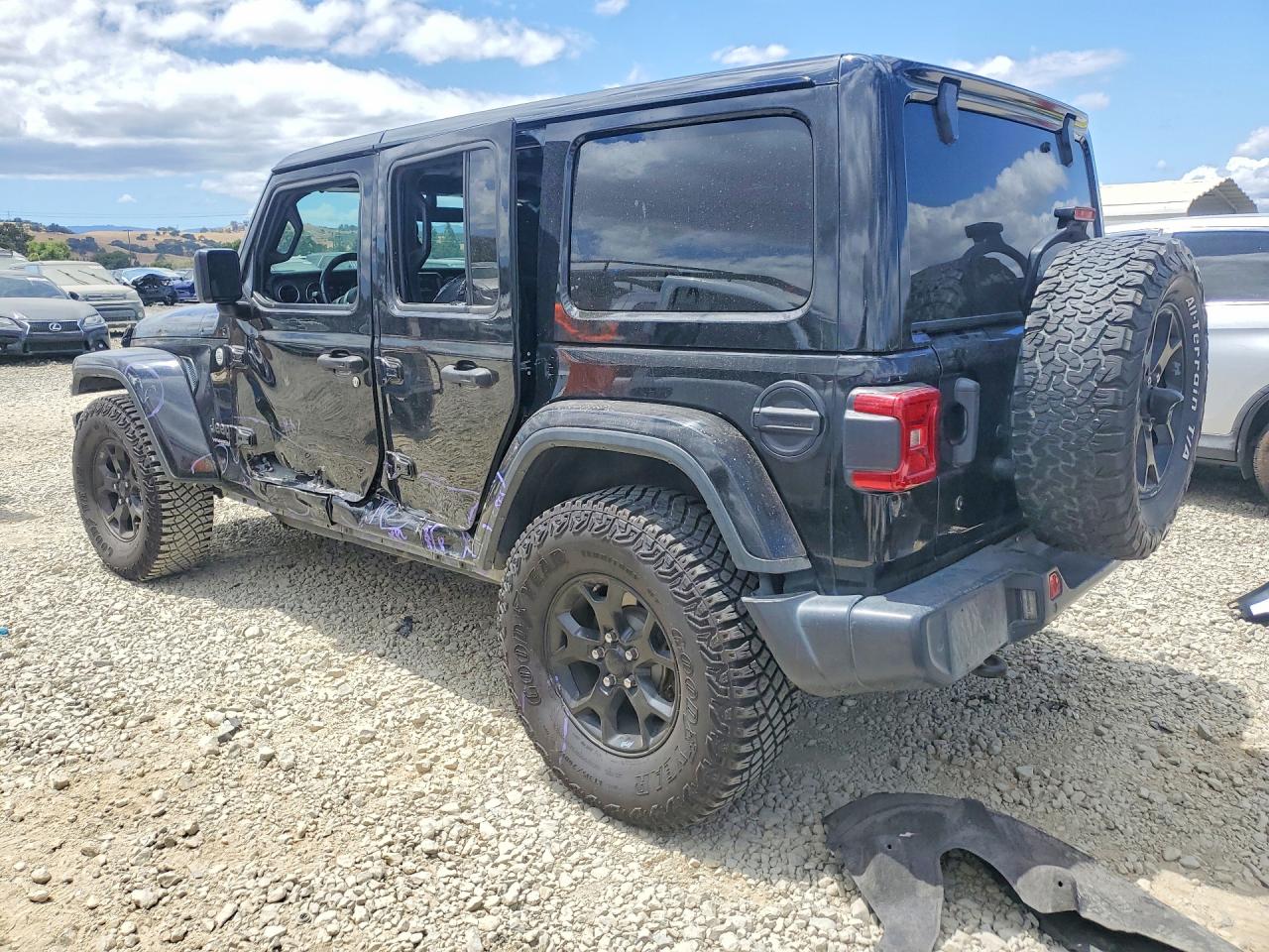 Jeep Wrangler Sahara