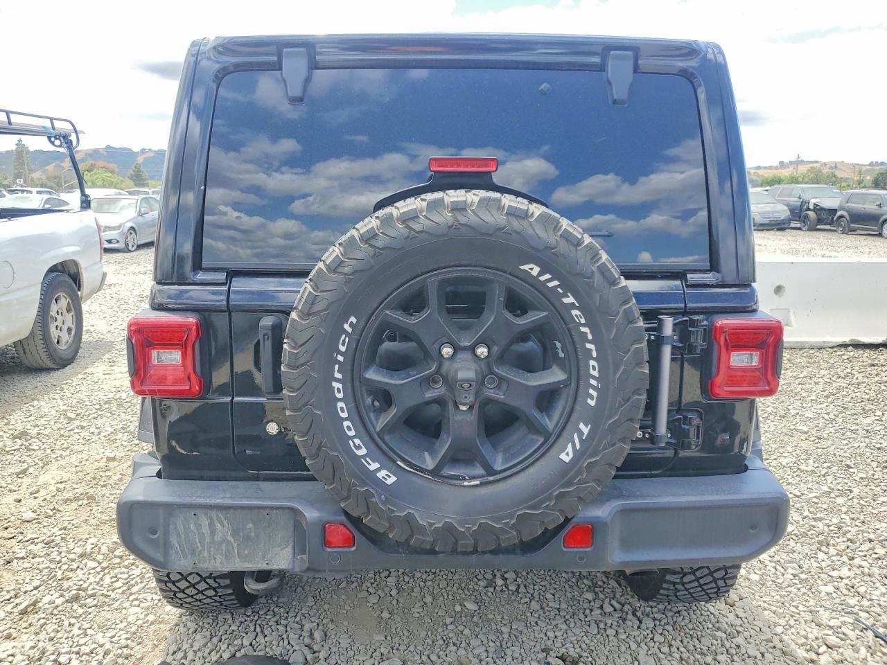 Jeep Wrangler Sahara
