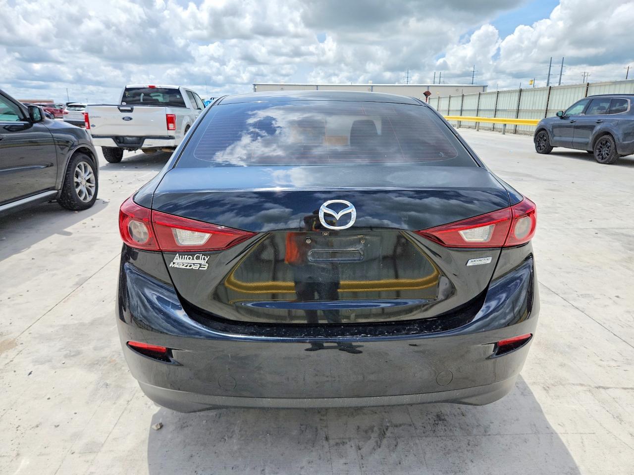 Mazda 3 Sport