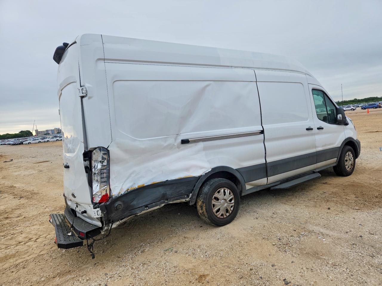 Ford Transit T-350
