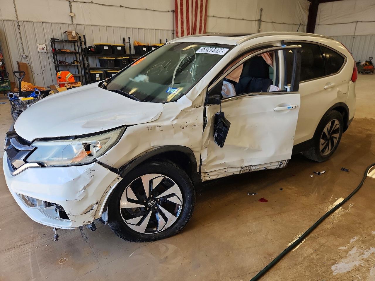 Salvage Honda Crv Image
