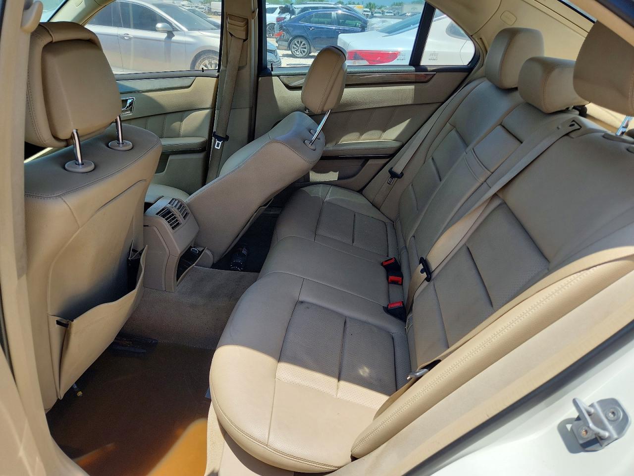 Mercedes-Benz E-Class 350