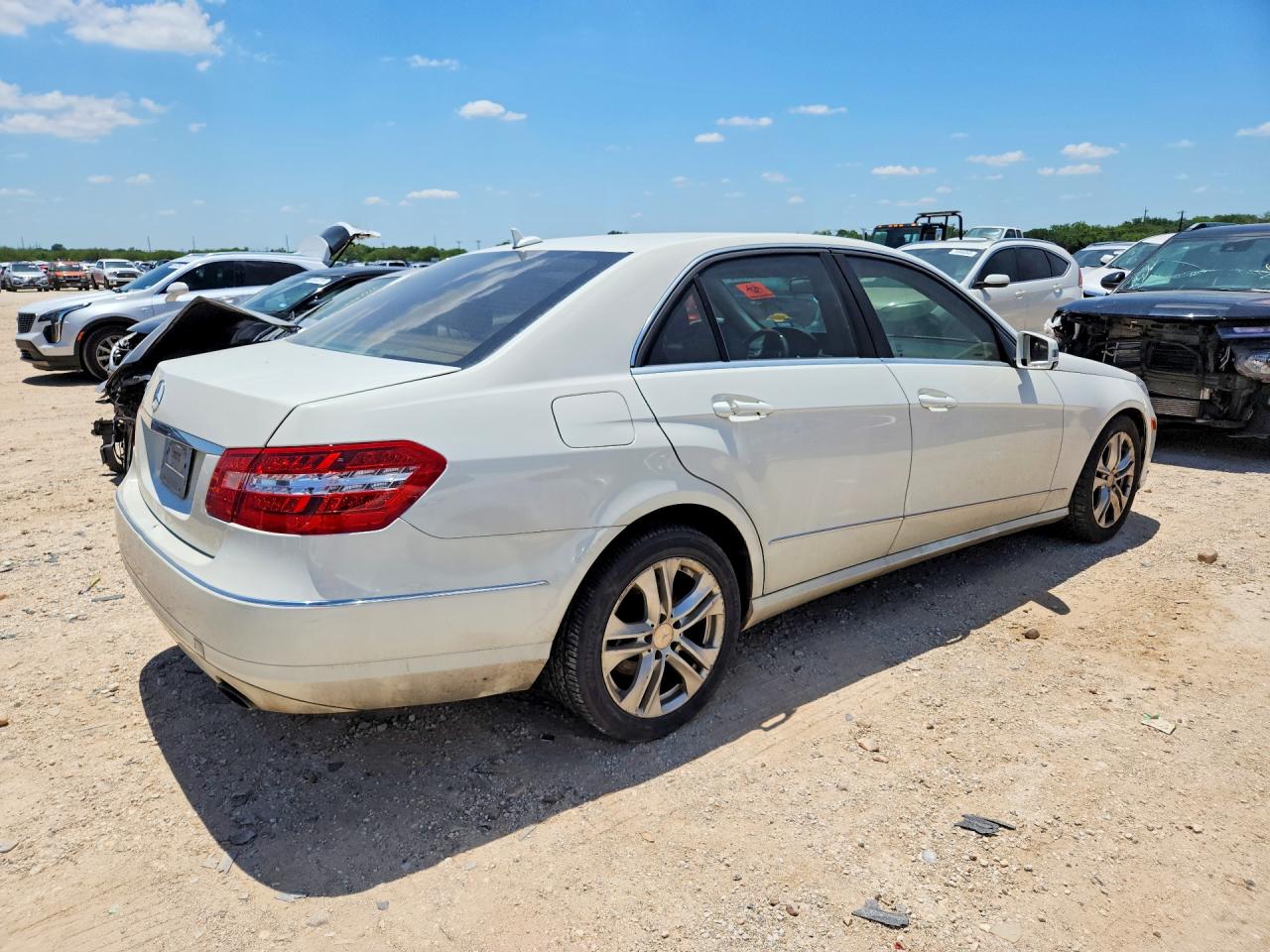 Mercedes-Benz E-Class 350