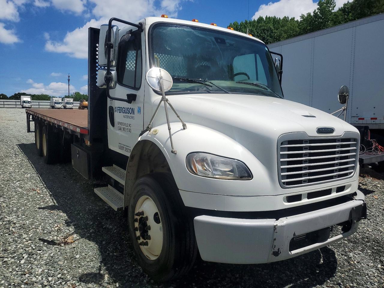 Salvage Freightliner M2 Image