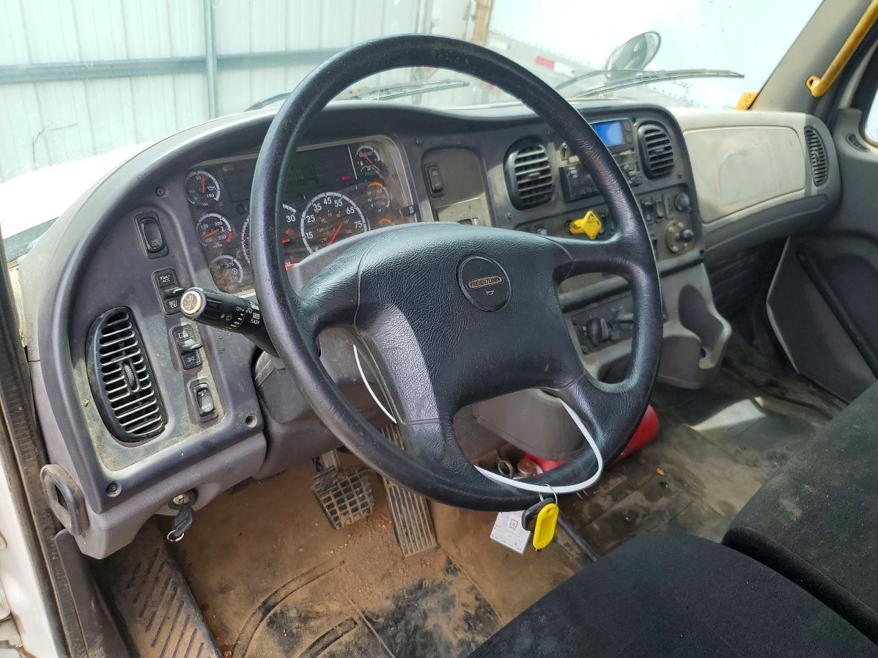 Freightliner M2