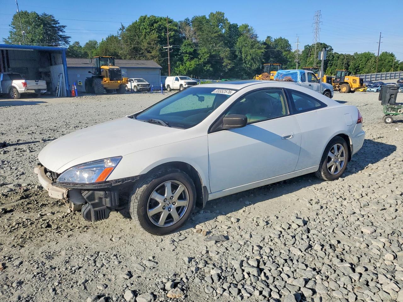 Salvage Honda Accord Image