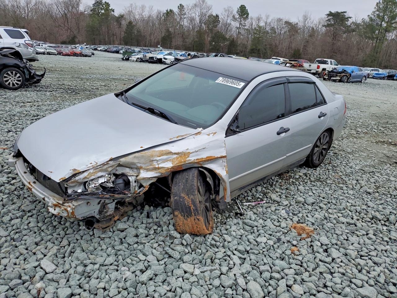 Salvage Honda Accord Image