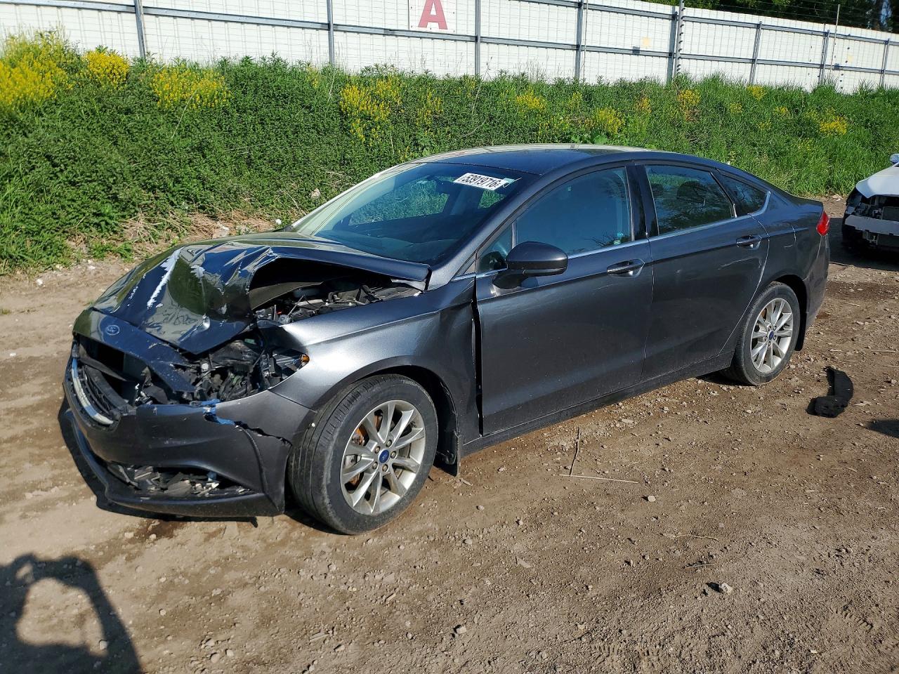 Salvage Ford Fusion Image