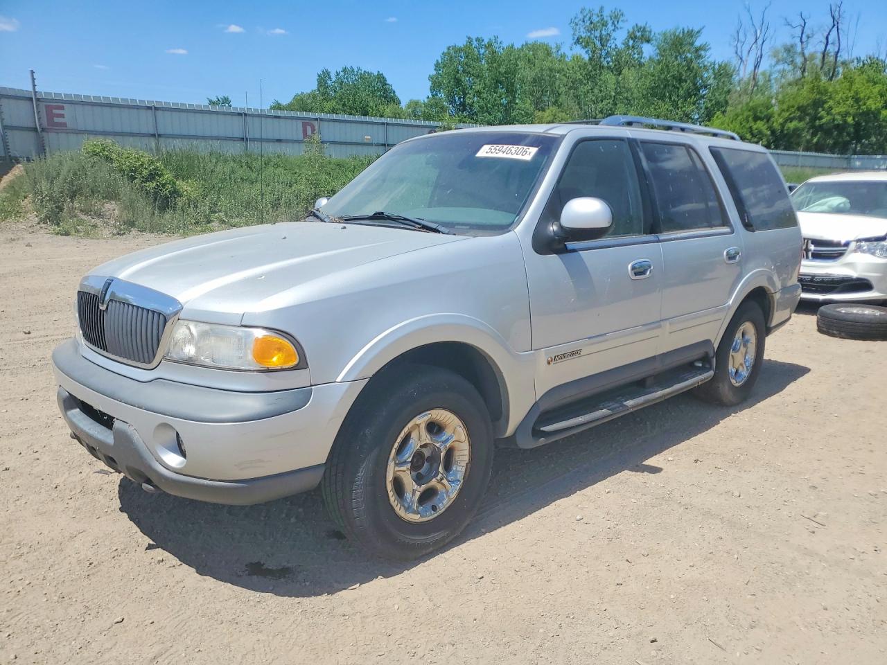 Salvage Lincoln Navigator Image