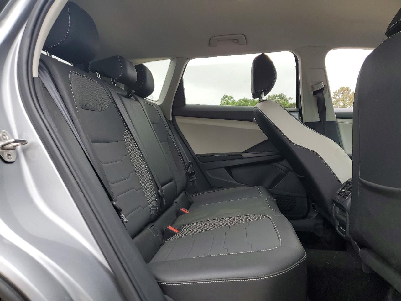 Volkswagen Taos Se