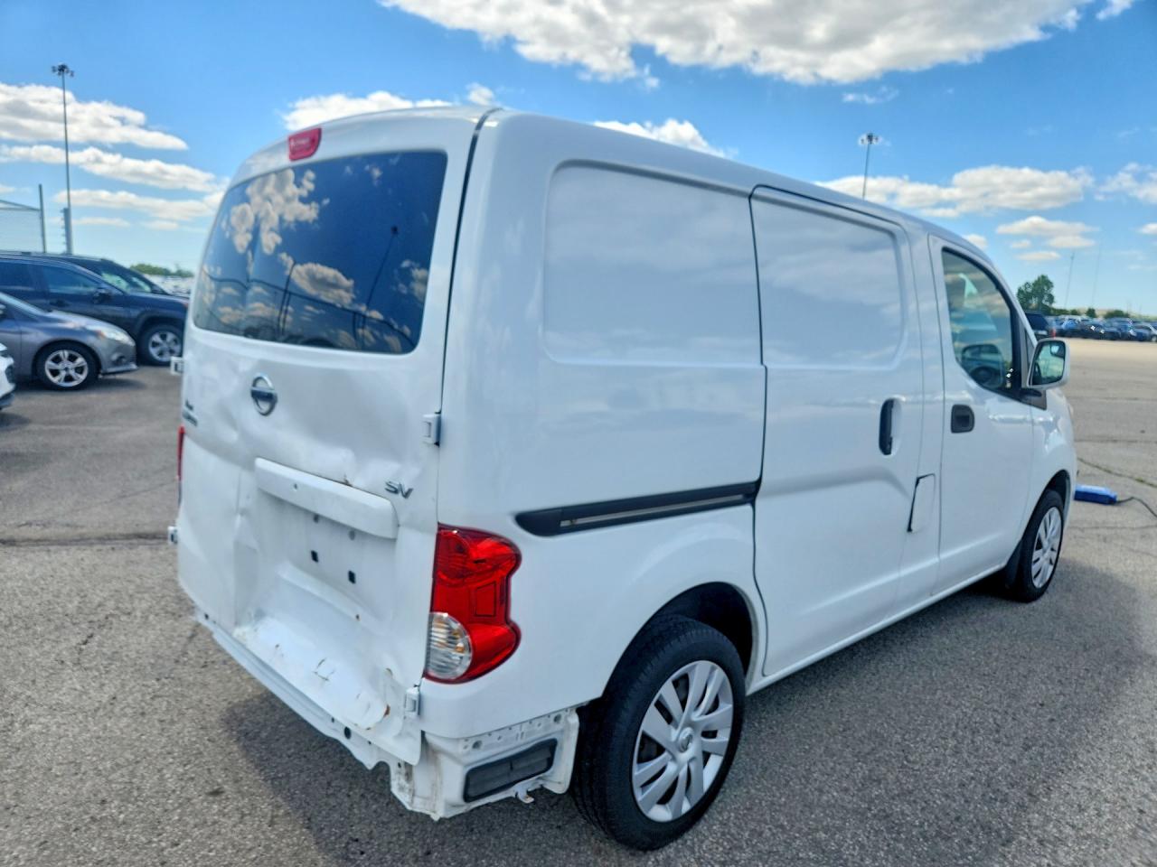 Nissan Nv Sv