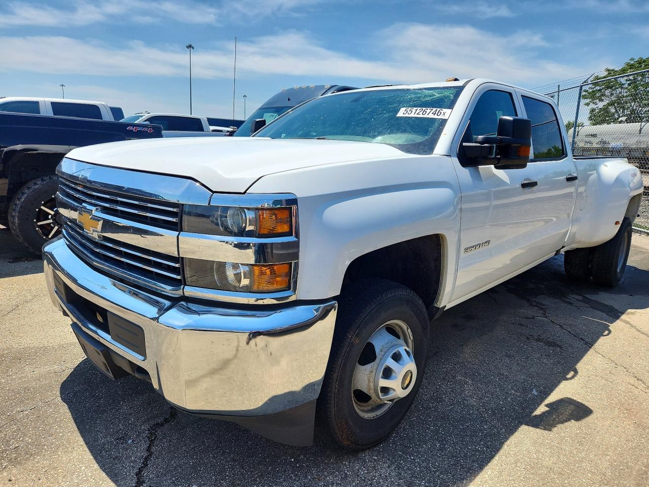 Salvage Chevrolet Silverado Image