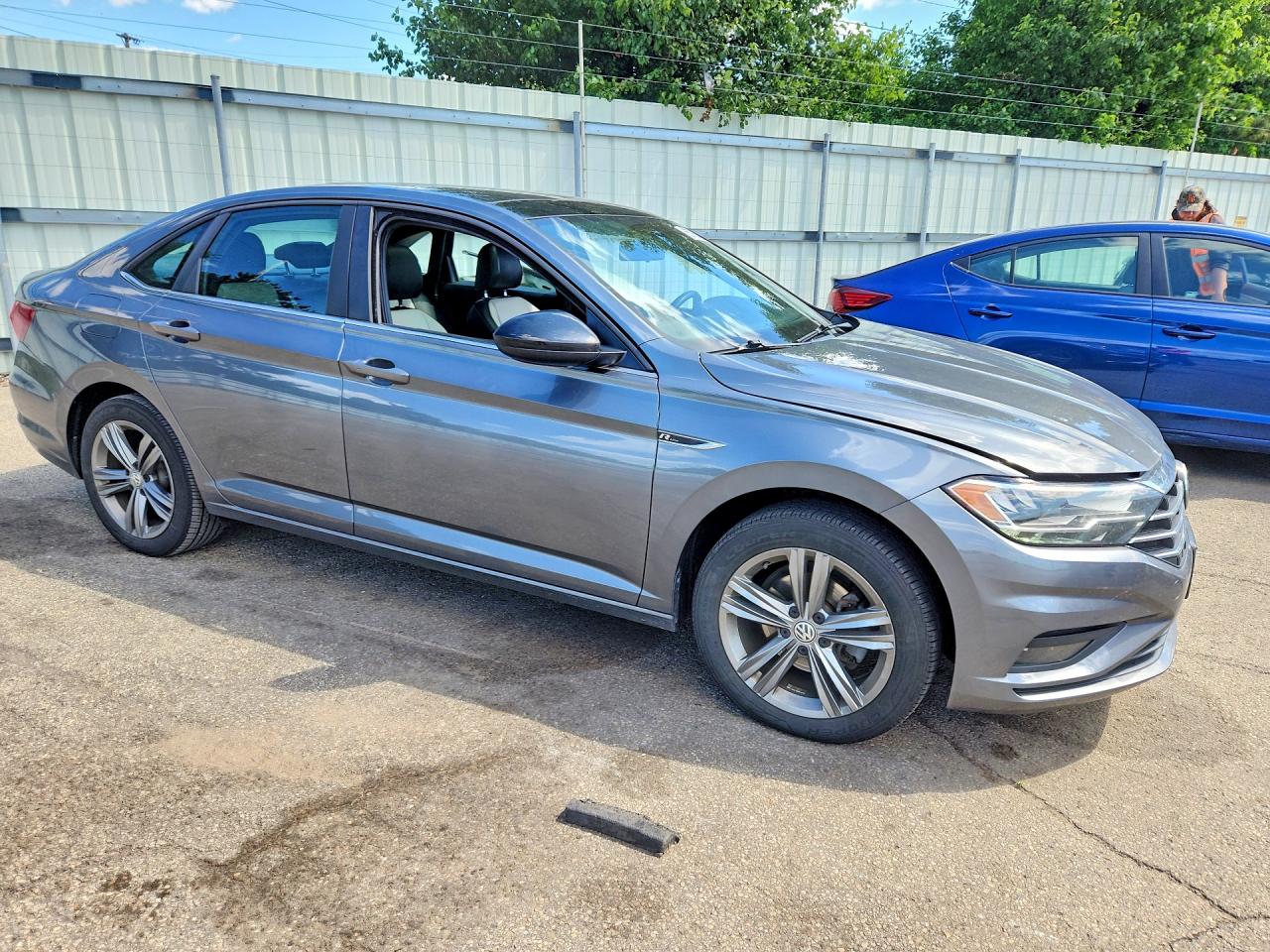 Volkswagen Jetta S