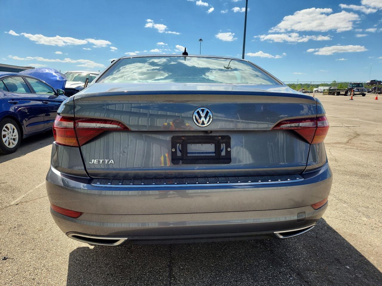 Volkswagen Jetta S