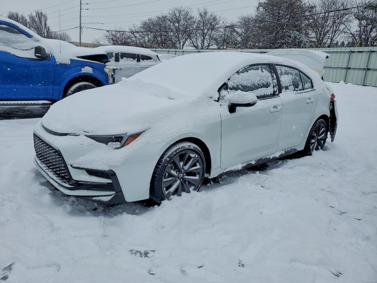 Salvage Toyota Corolla Image