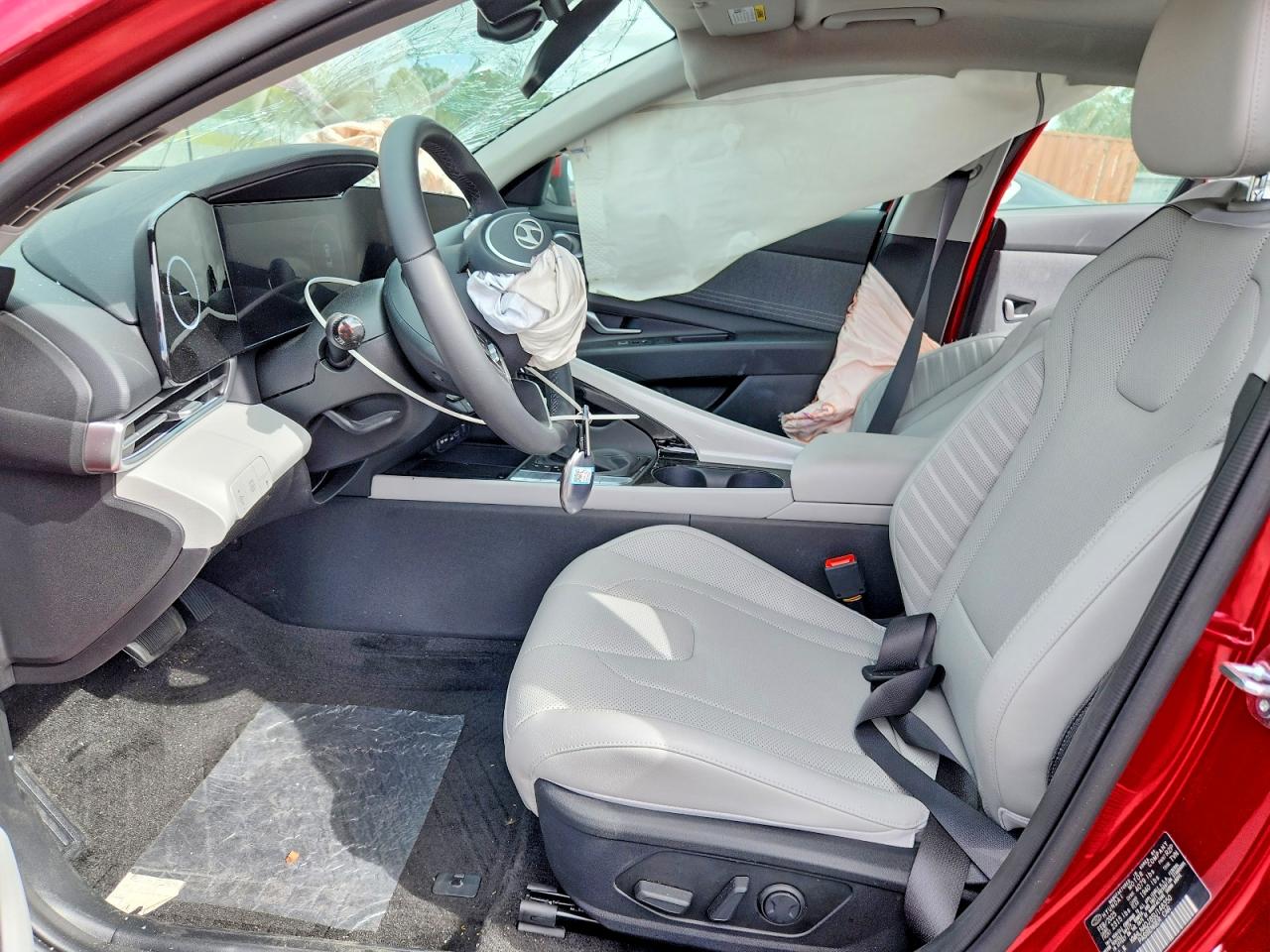 Hyundai ELANTRA Limited