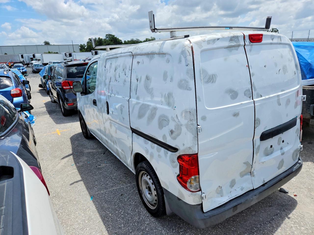 Nissan Nv 2.5s