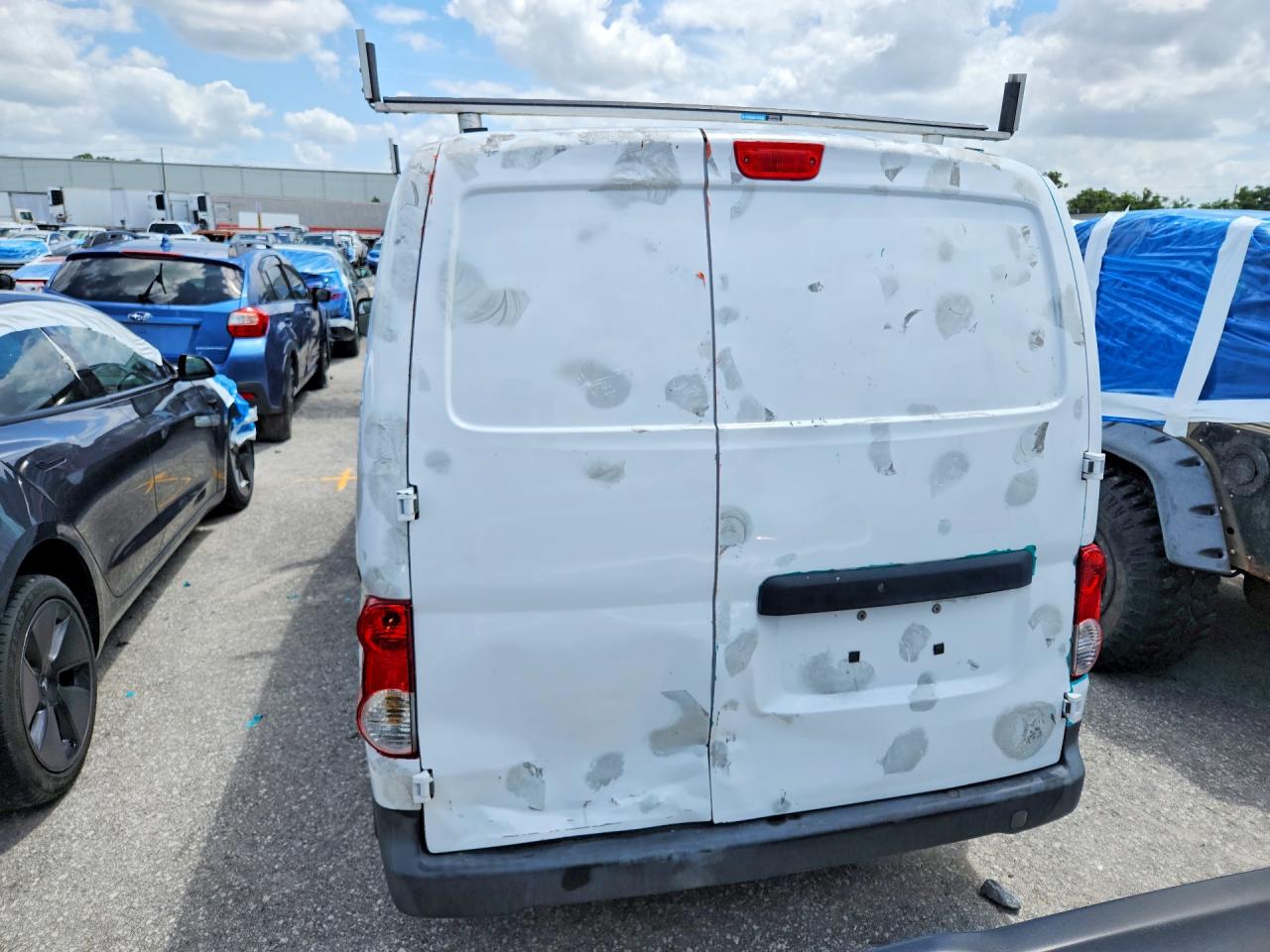 Nissan Nv 2.5s