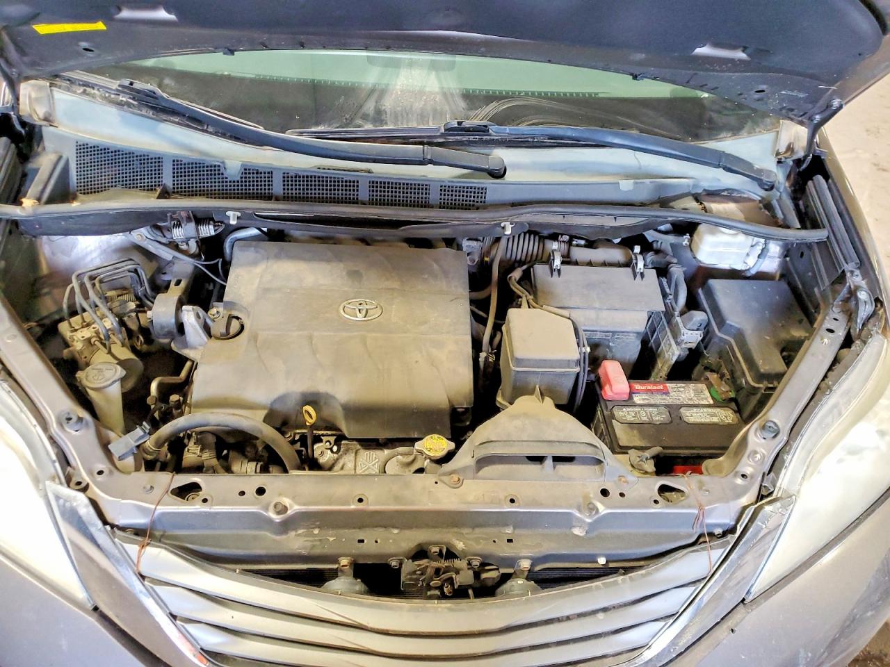 Toyota Sienna Xle 8-passenger