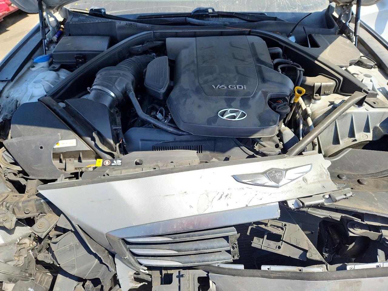 Hyundai Genesis 3.8l