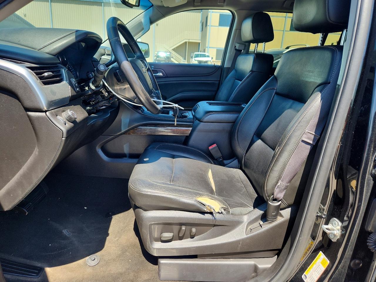Chevrolet Suburban C1500 Lt