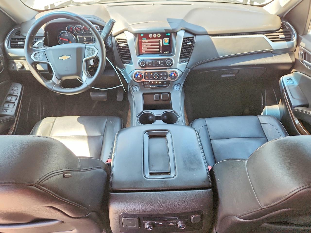 Chevrolet Suburban C1500 Lt