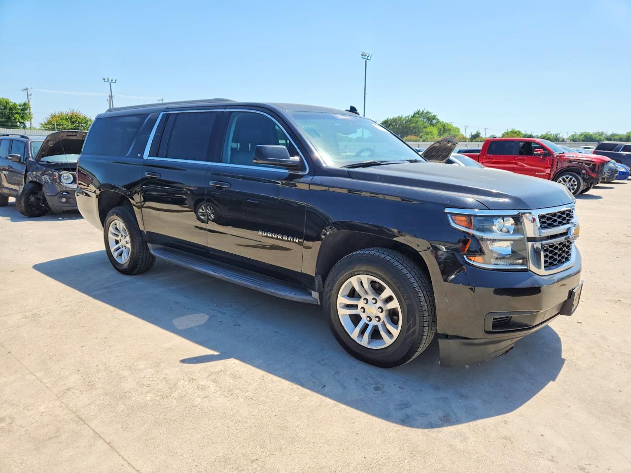 Chevrolet Suburban C1500 Lt