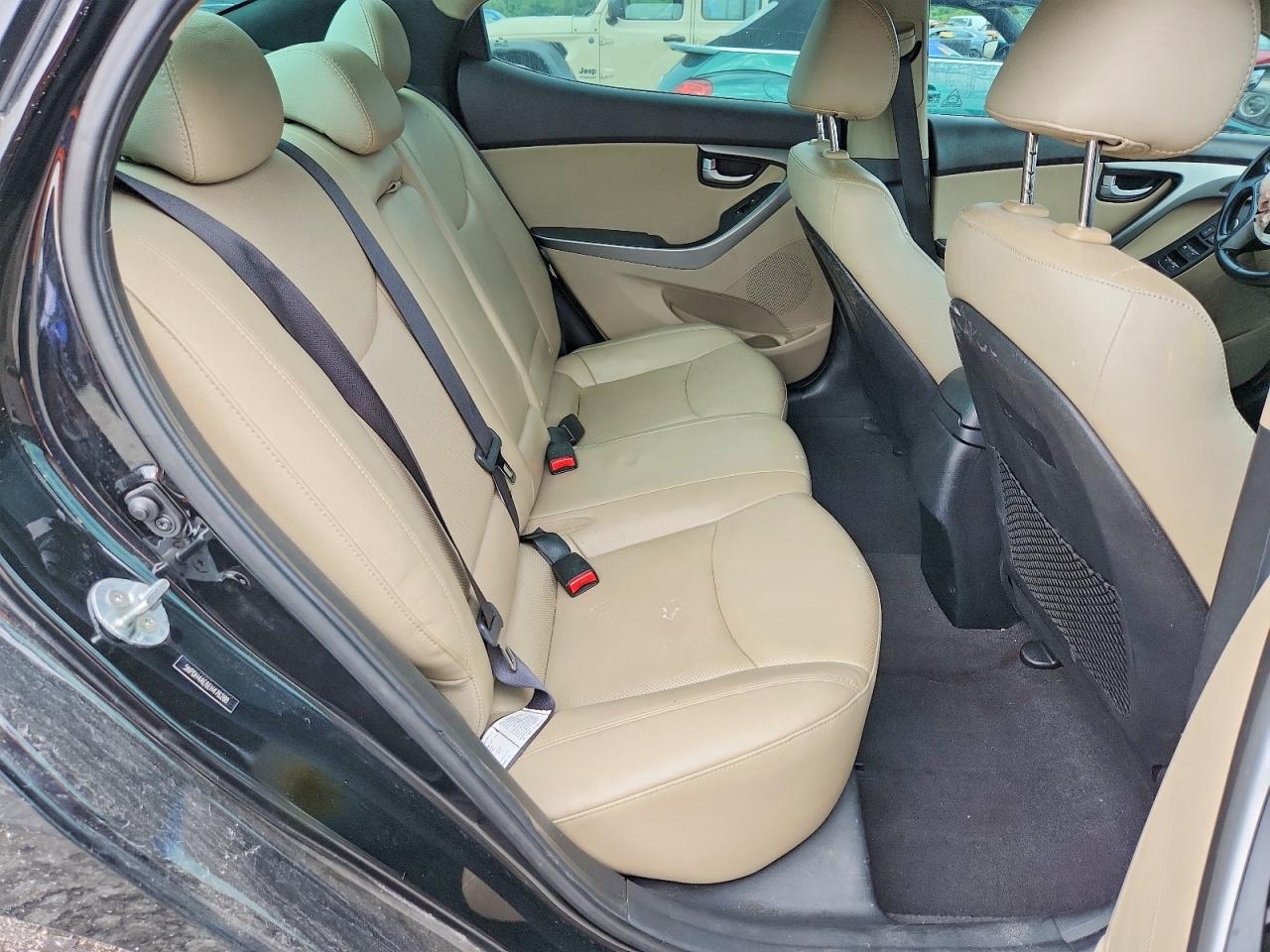 Hyundai ELANTRA Limited