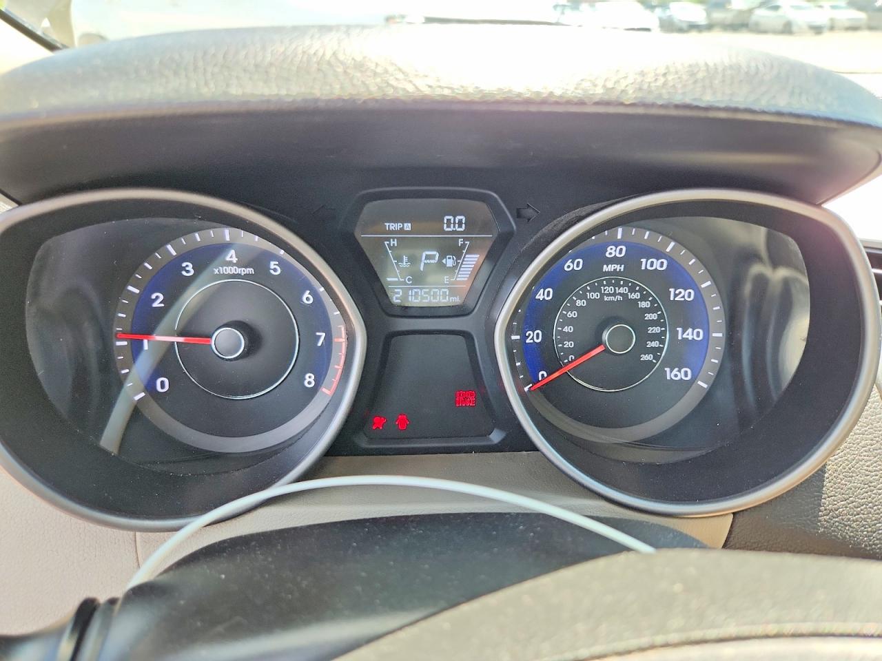 Hyundai ELANTRA Limited