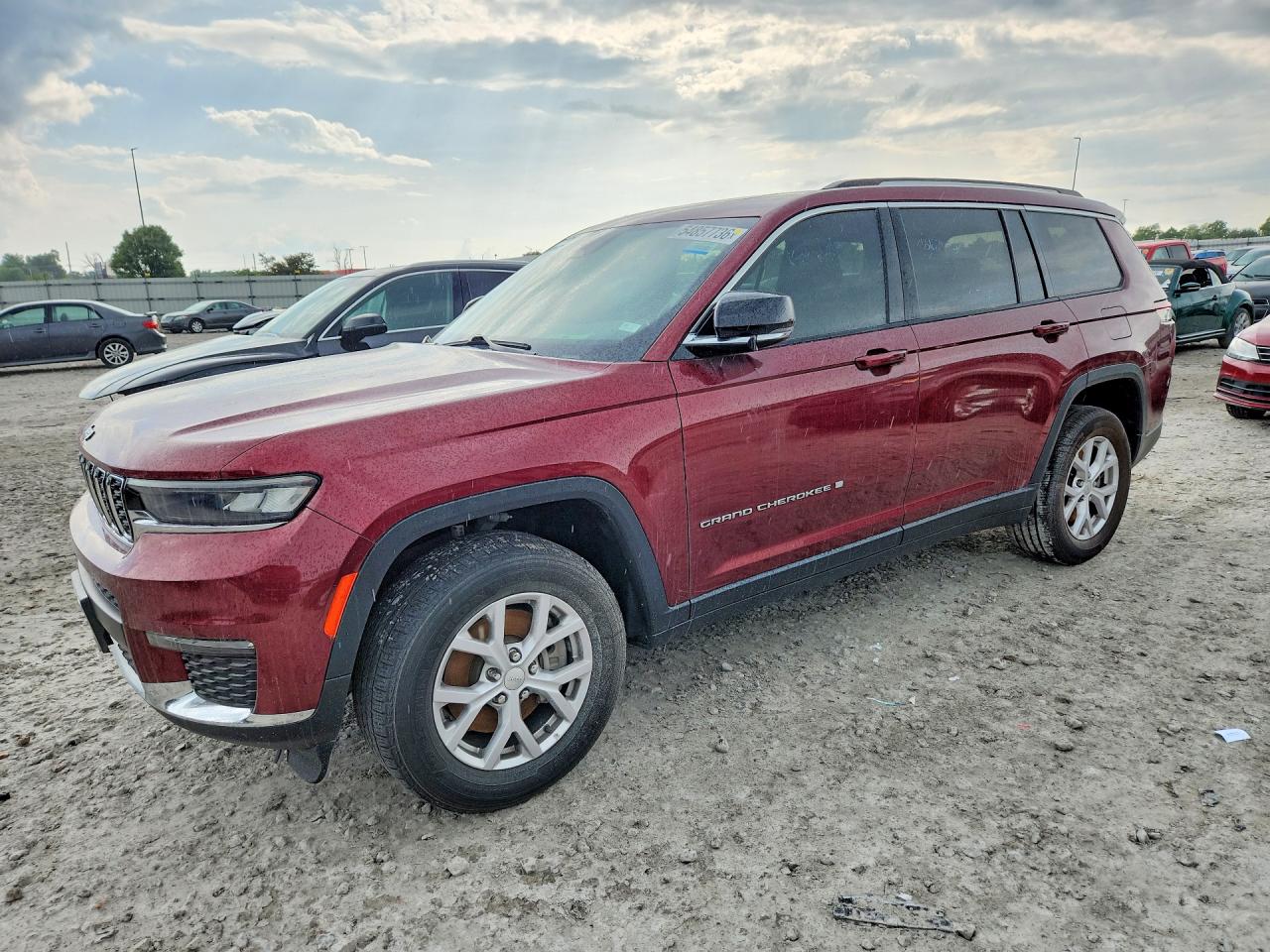 Salvage Jeep Cherokee Image