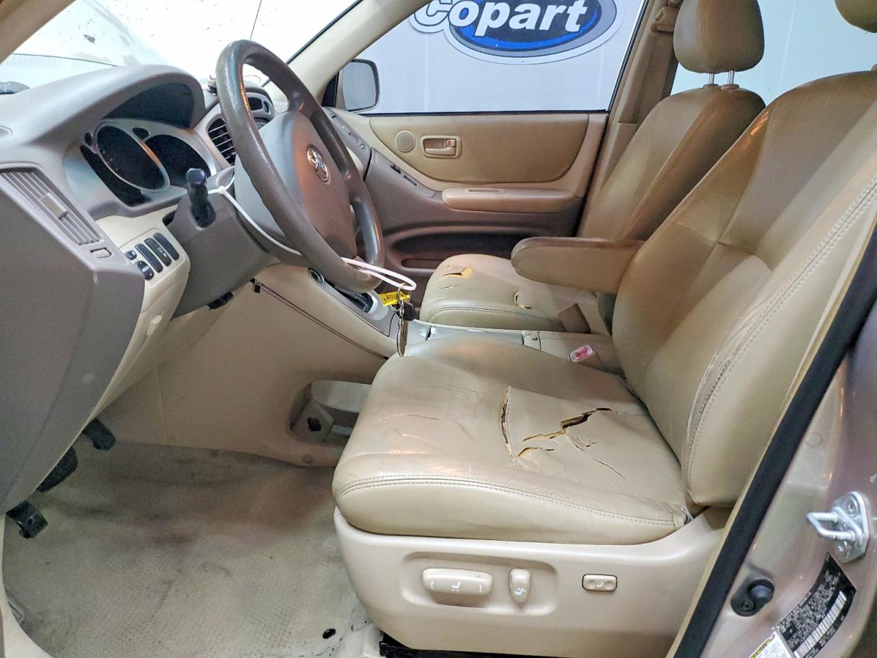 Toyota Highlander Base