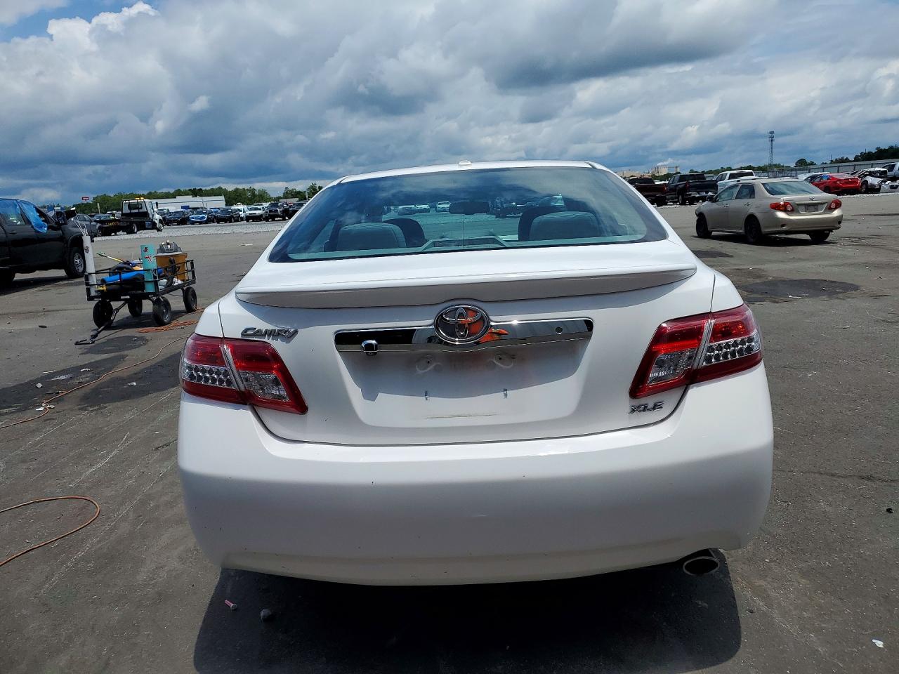 Toyota Camry Xle