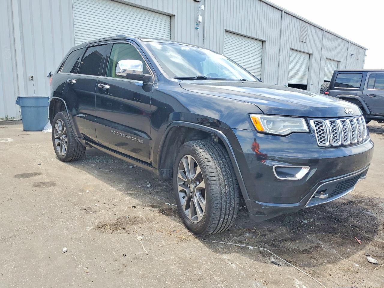 Jeep Grand Cherokee Overland