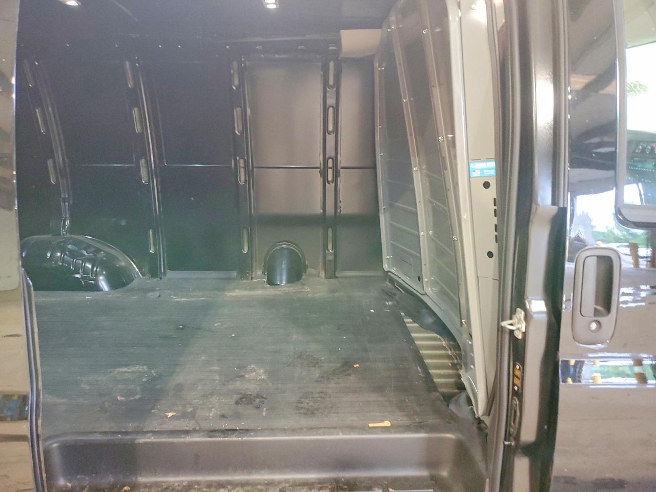 Chevrolet Express 4lt