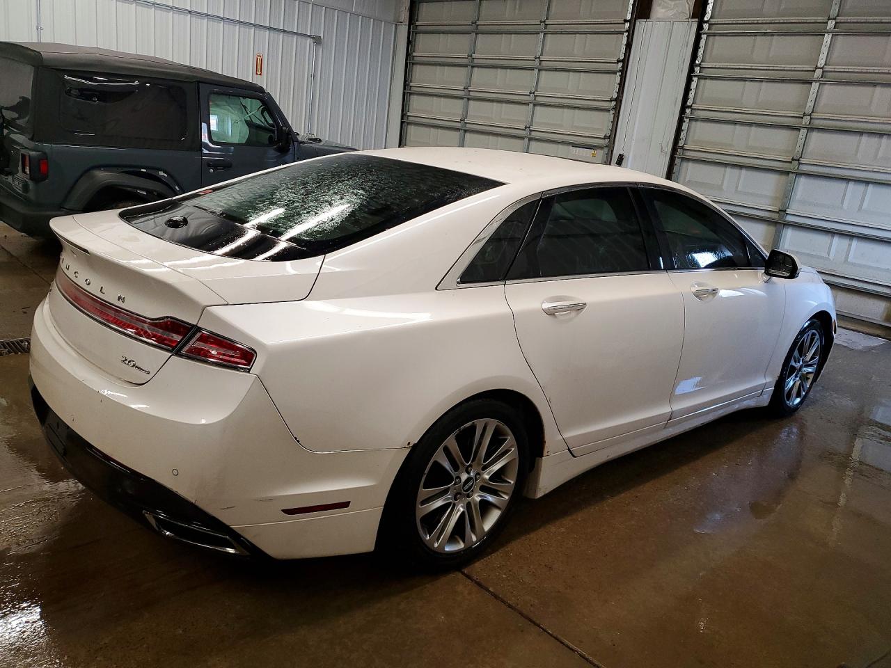 Lincoln MKZ
