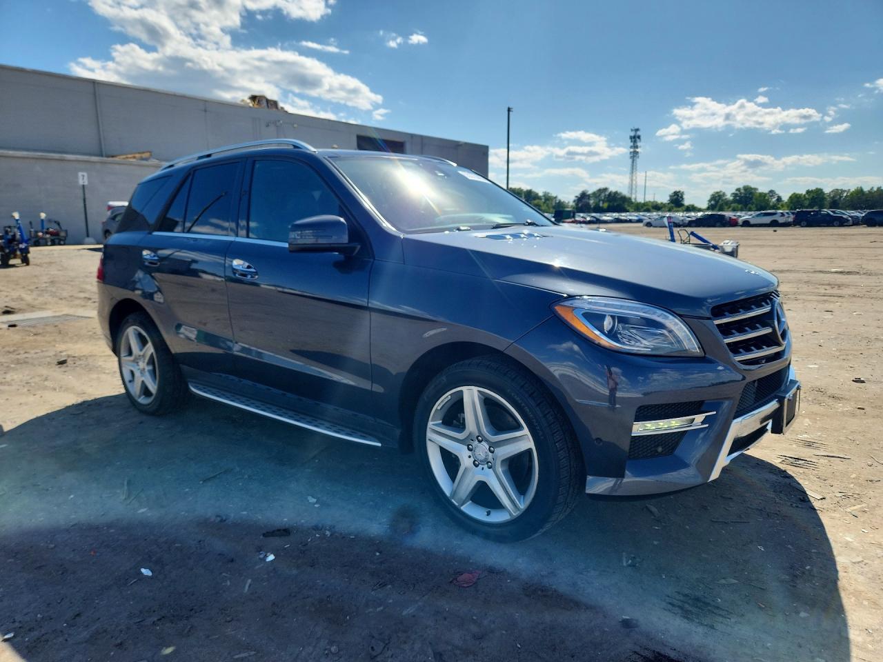Mercedes-Benz M-Class 400 4matic