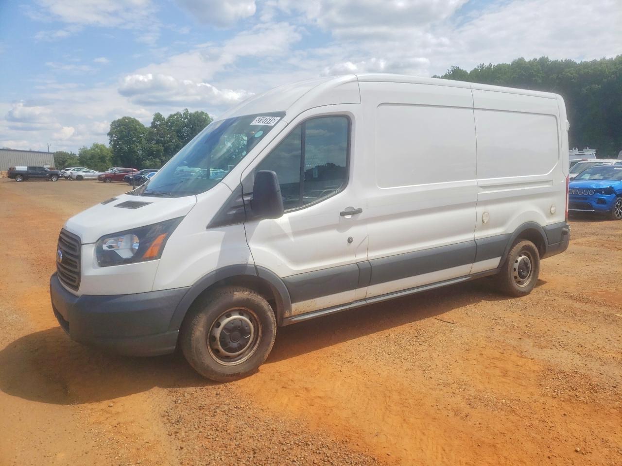 Salvage Ford Transit Image