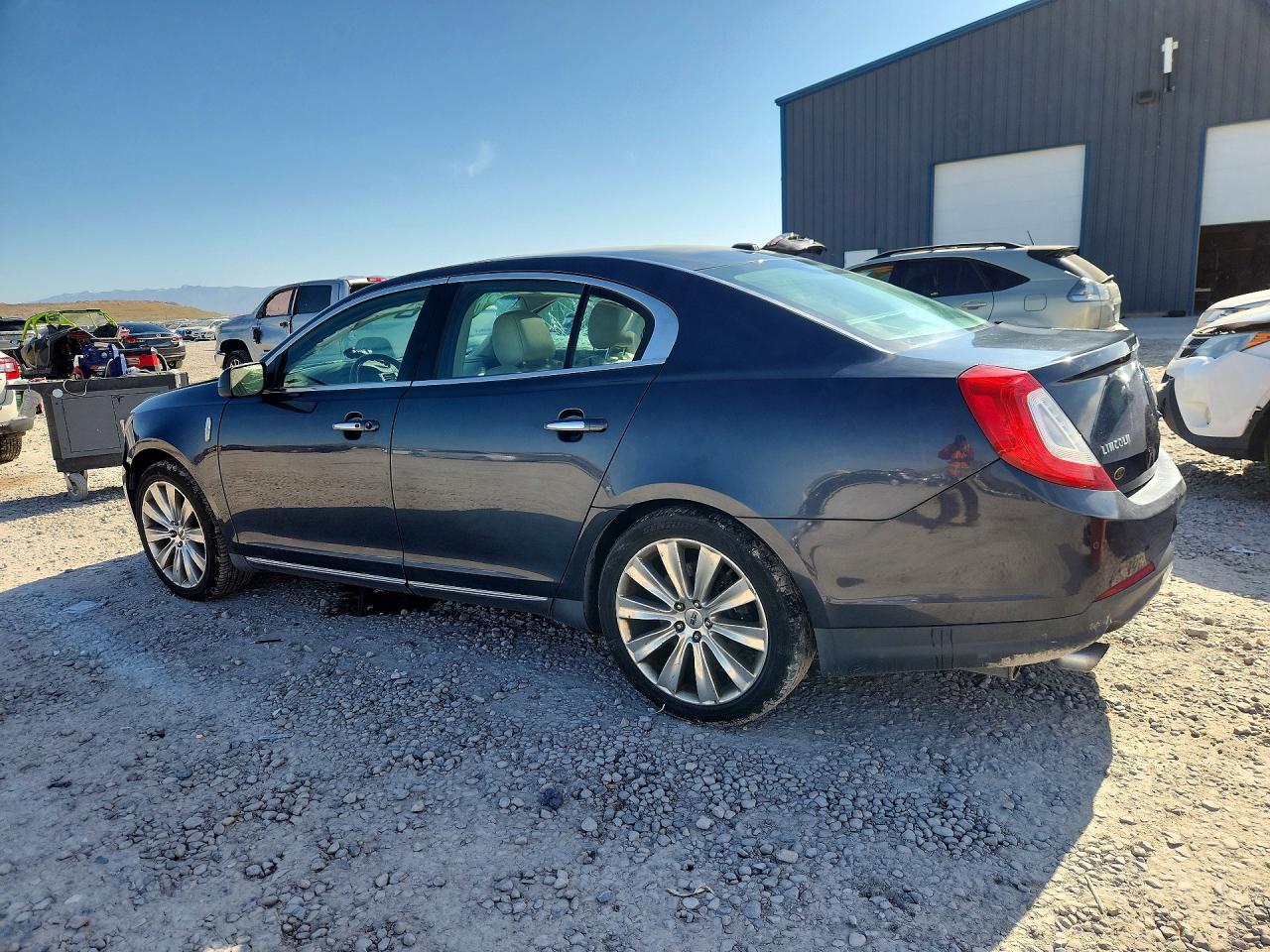 Lincoln MKS