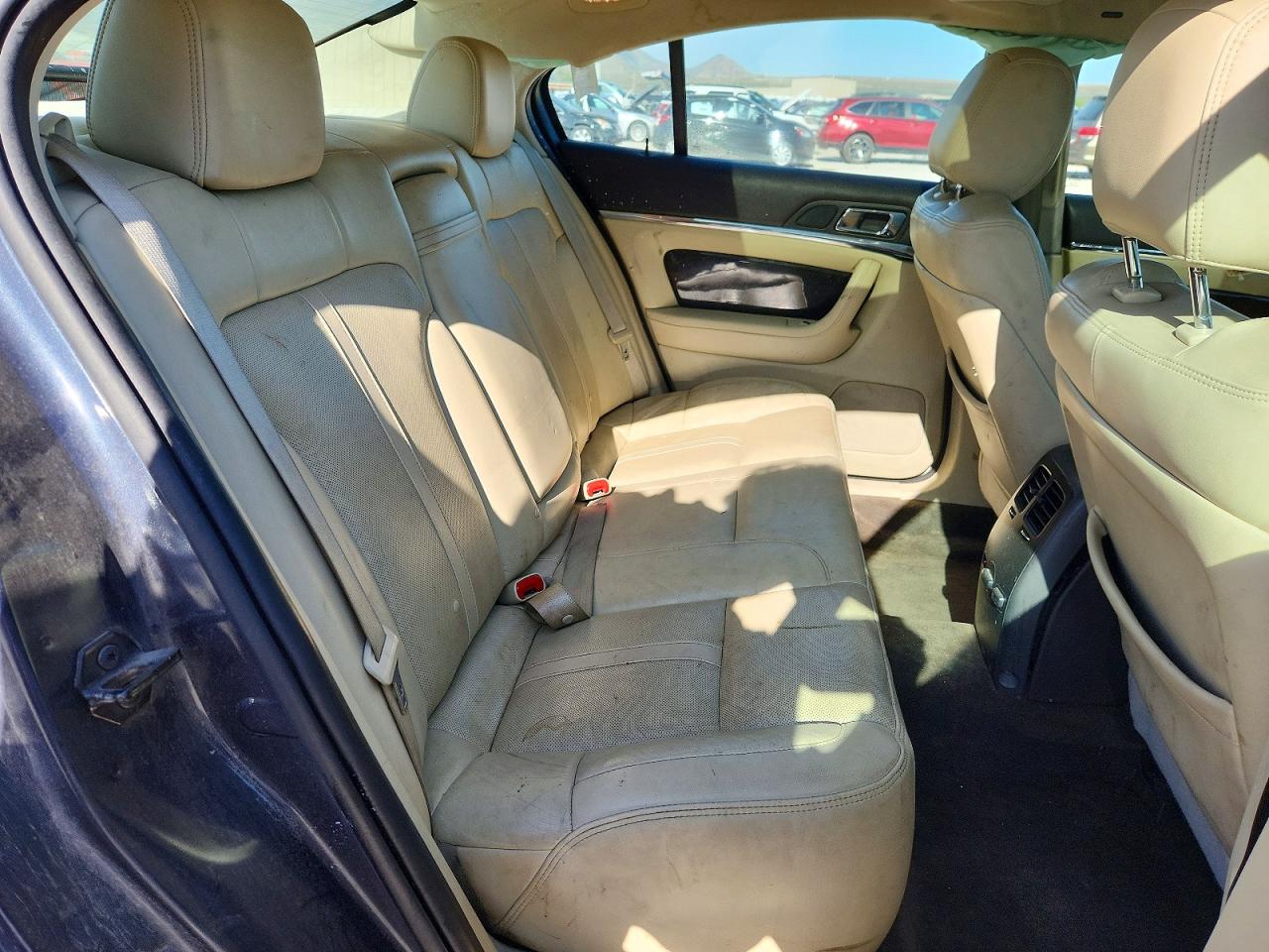 Lincoln MKS