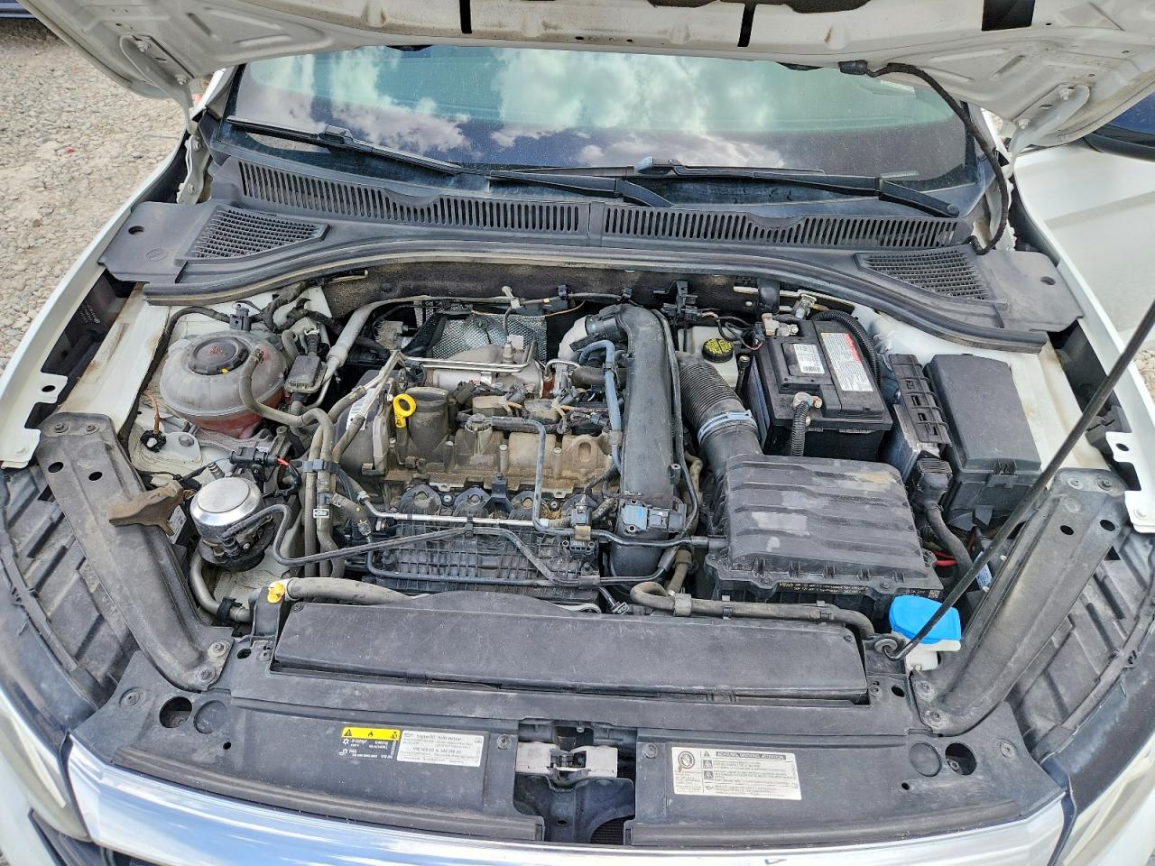 Volkswagen Jetta S