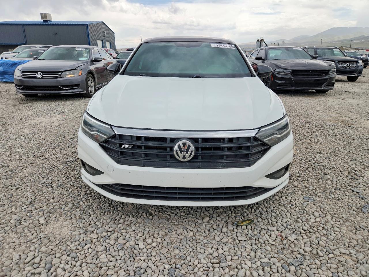 Volkswagen Jetta S