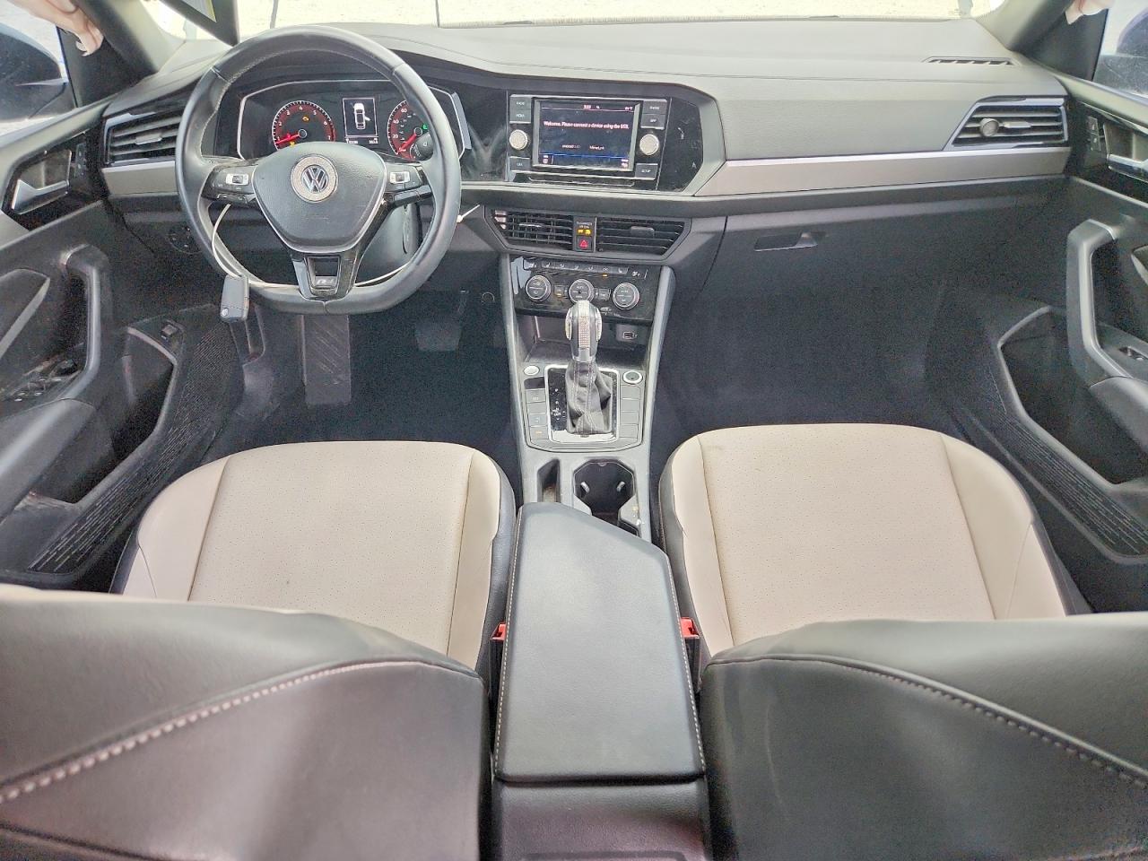 Volkswagen Jetta S