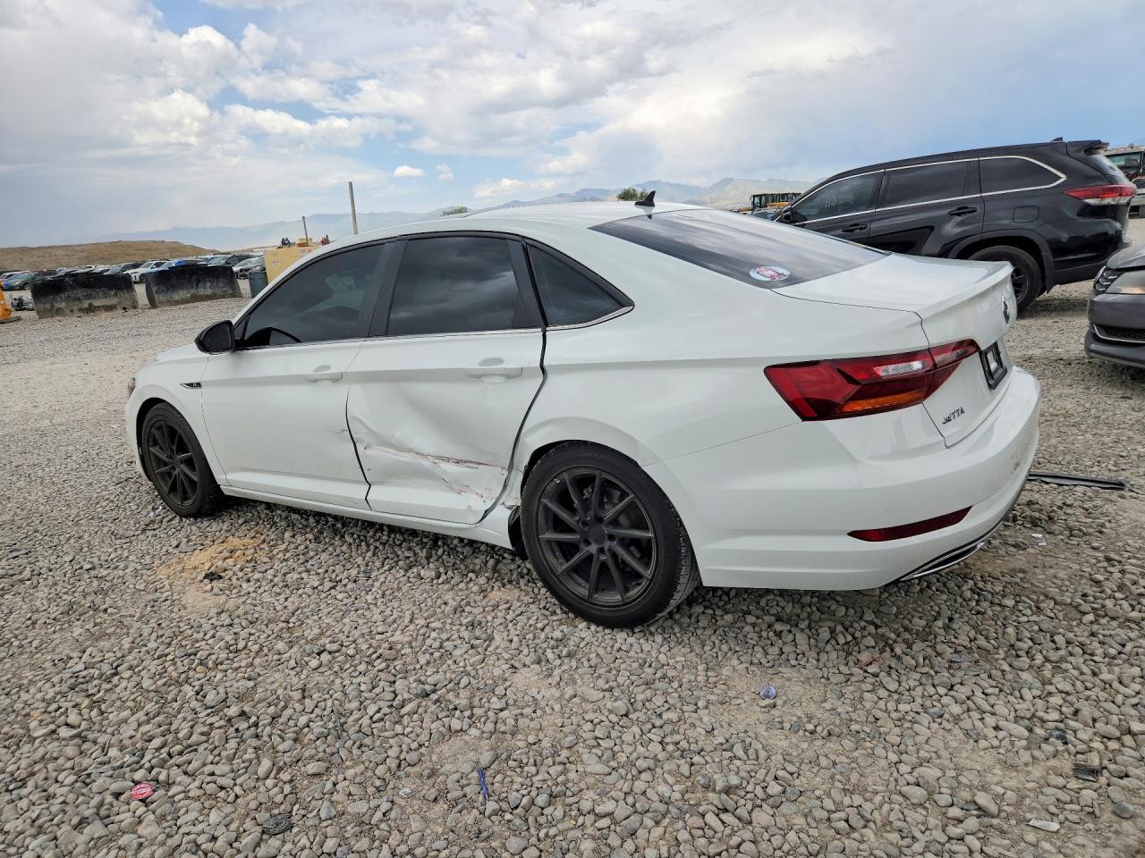 Volkswagen Jetta S