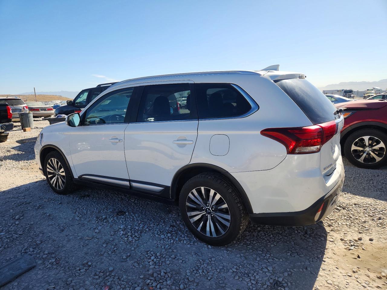 Mitsubishi Outlander Se