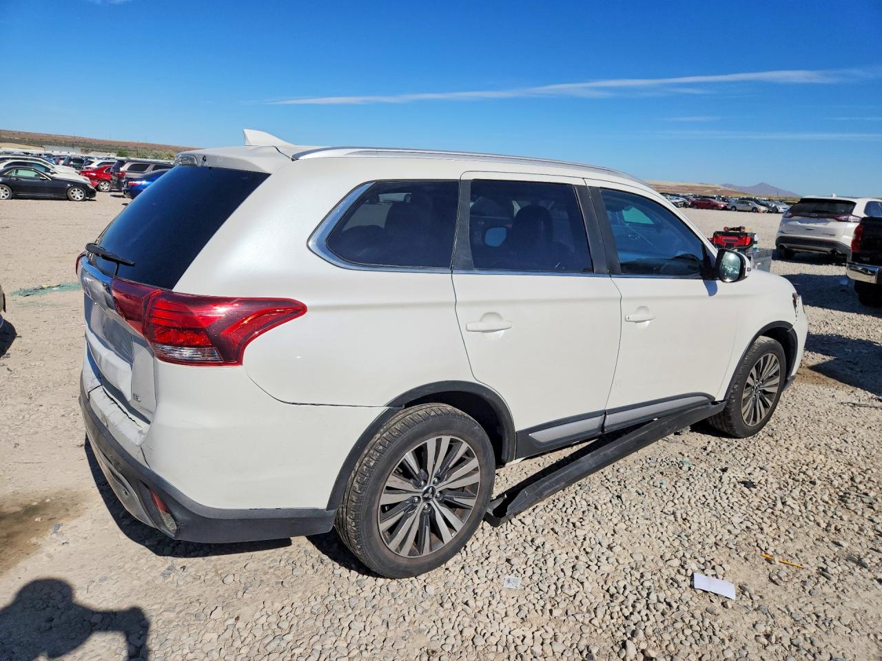 Mitsubishi Outlander Se