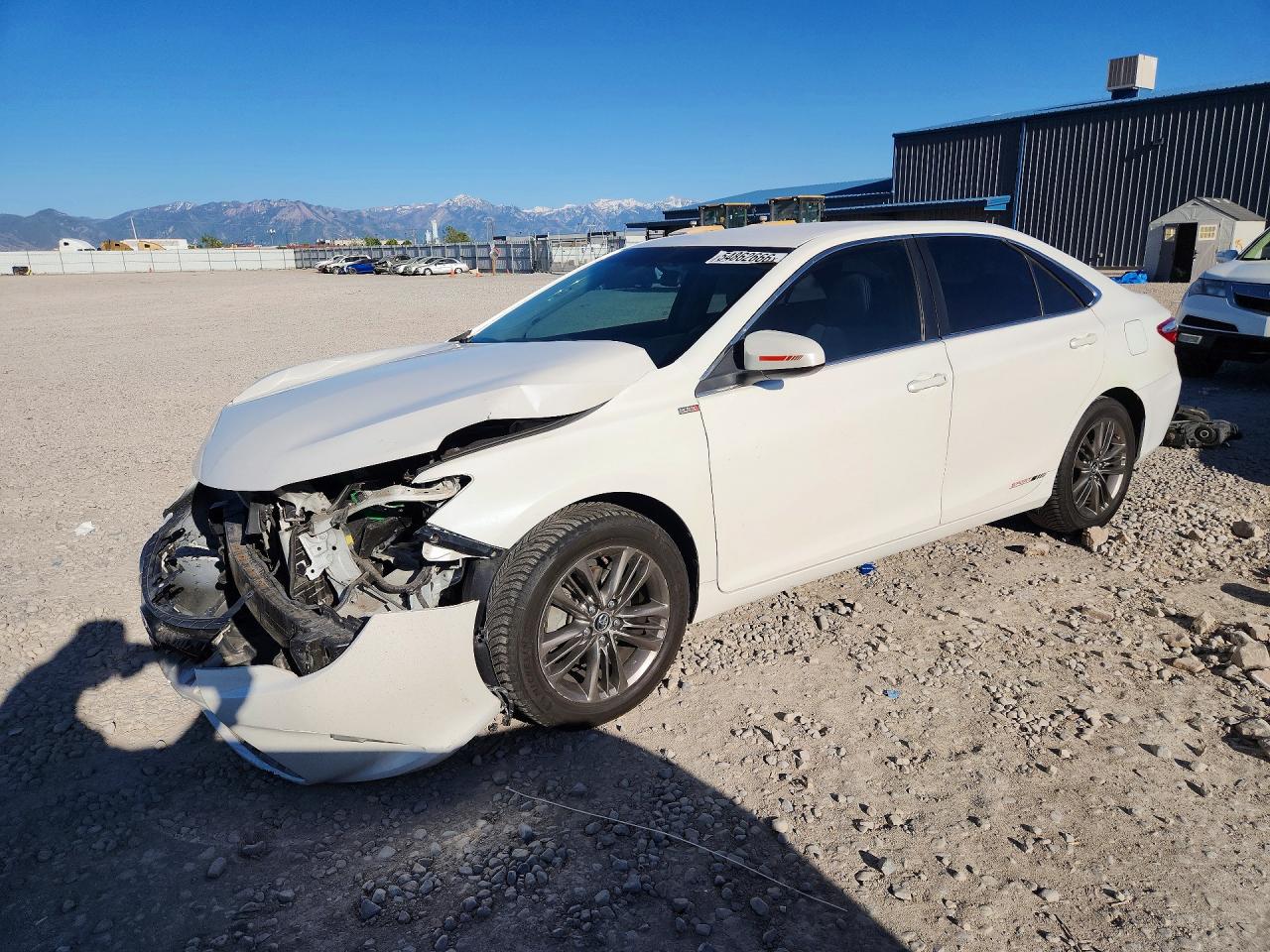 Salvage Toyota Camry Image