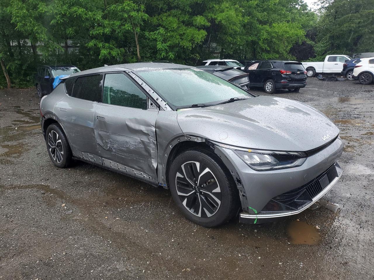 Kia EV6 Wind