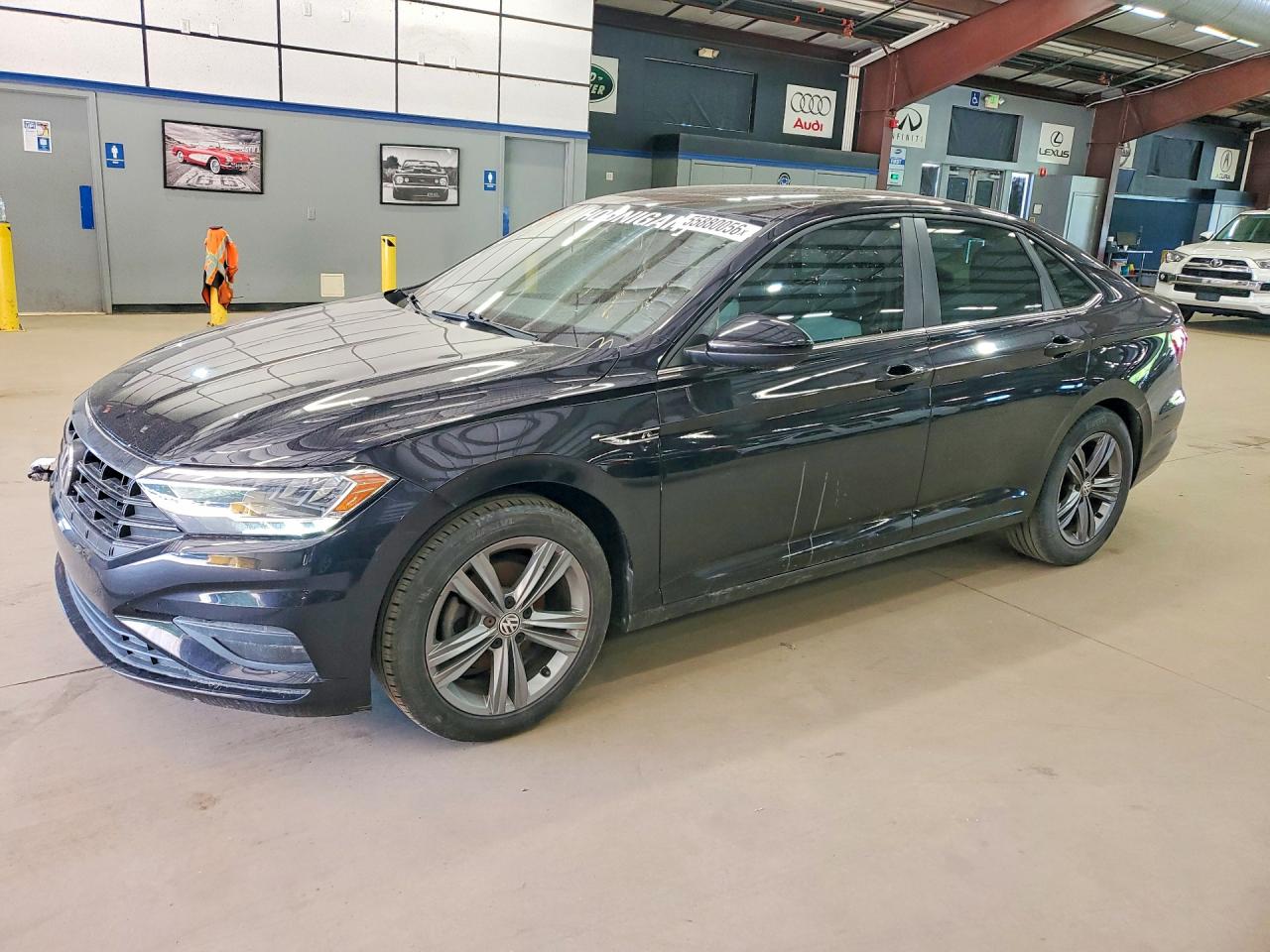 Salvage Volkswagen Jetta Image